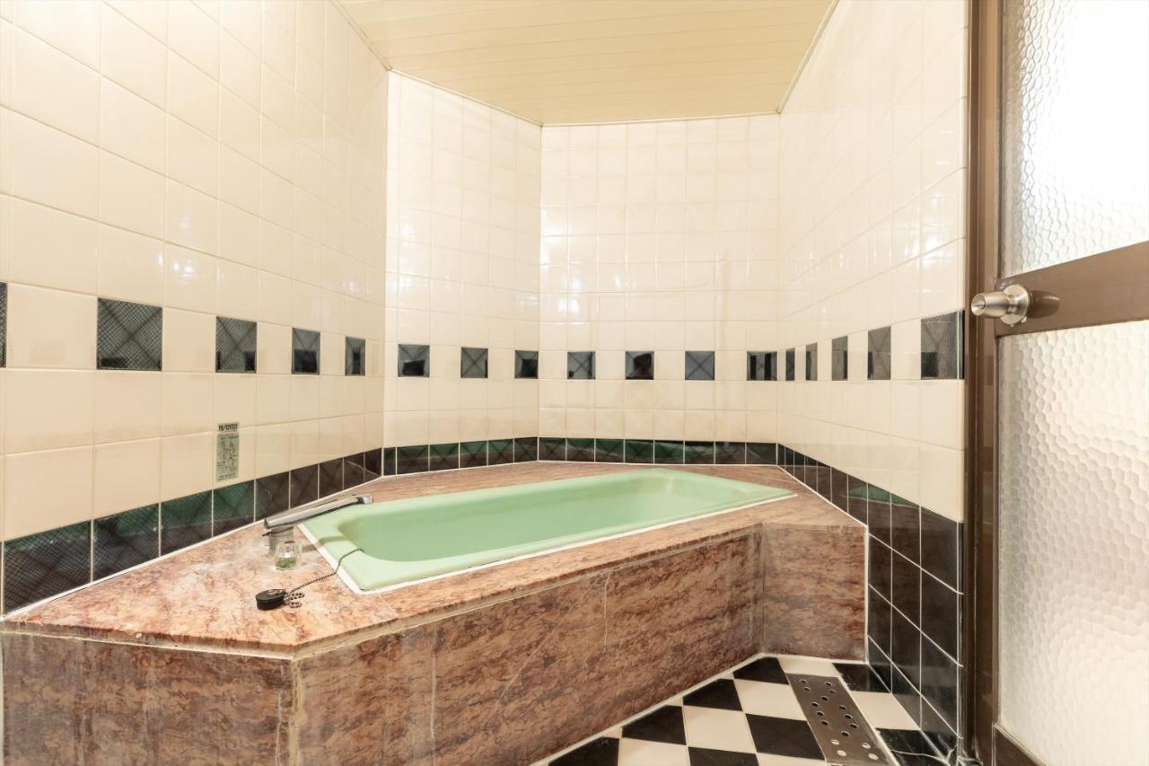 Oyo Hotel Tatsuyoshi Sennan Misakimachi Tannowa Екстериор снимка